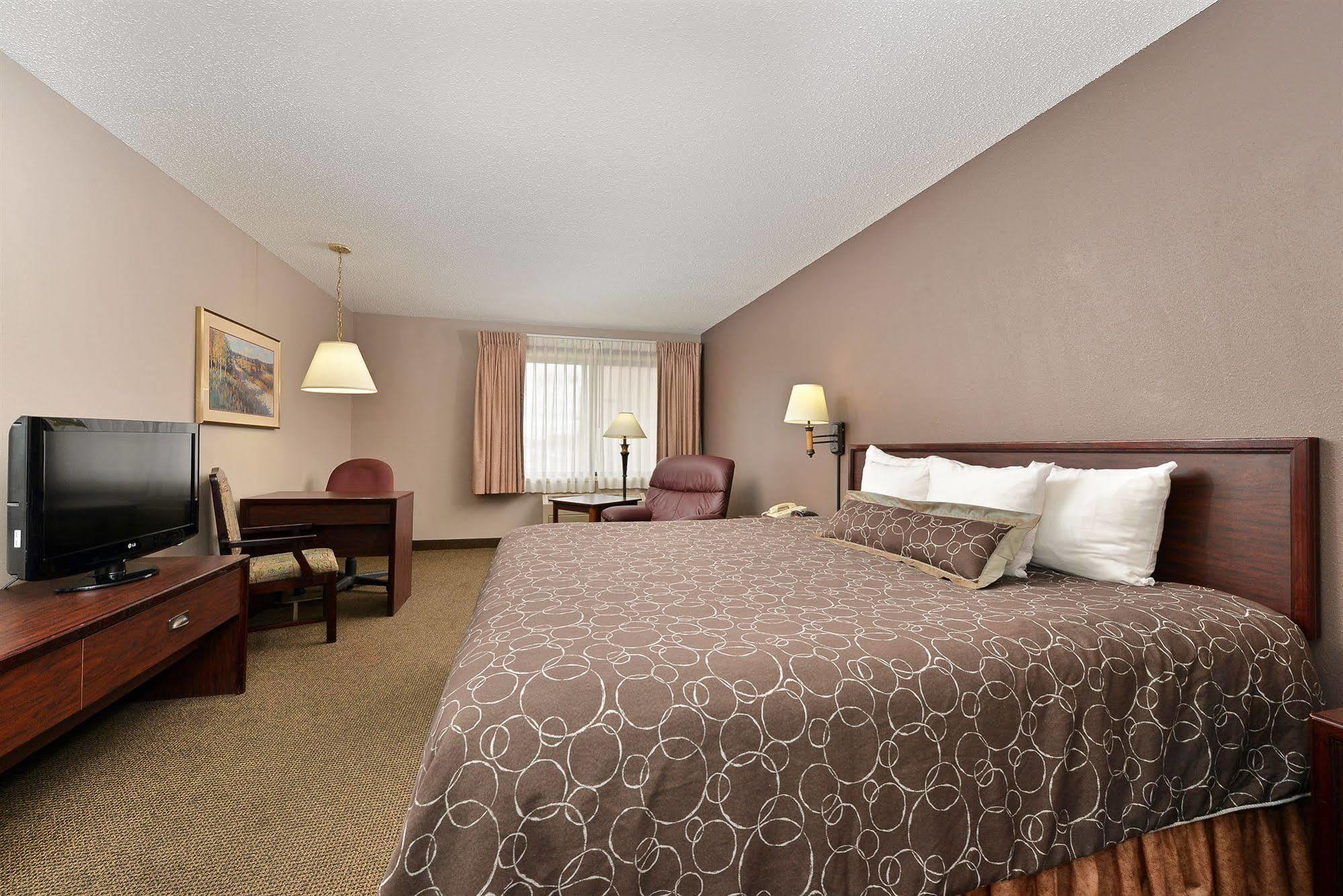 Kelly Inn 13Th Avenue FargoFargo  Kültér fotó